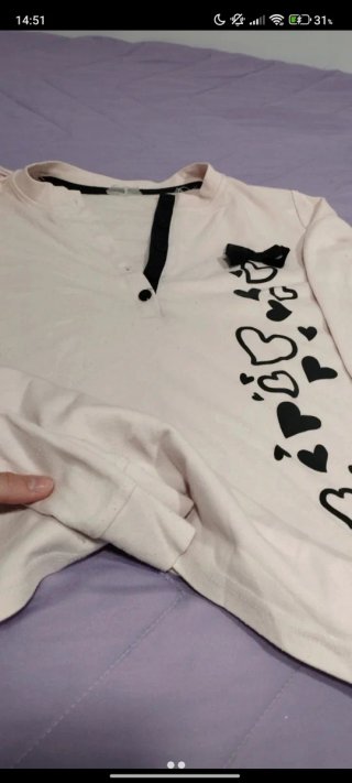 Pijama de algodón con estampado de corazones