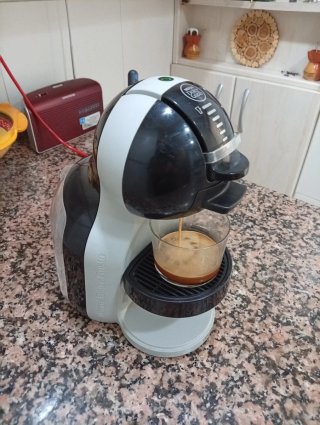 Cafetera Dolce Gusto Automática