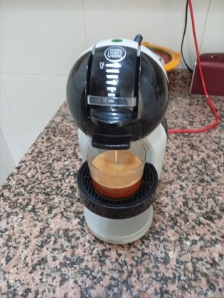 Cafetera Dolce Gusto Automática