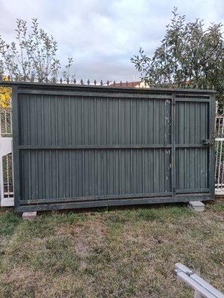 Puerta de Hierro Corredera