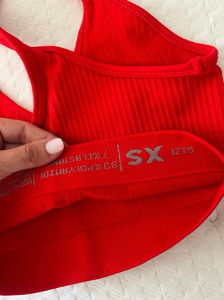 Top deportivo Prozis rojo XS