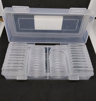 ESTUCHE + 44 CÁPSULAS PROTECTORAS DE 27 Y 30 MM