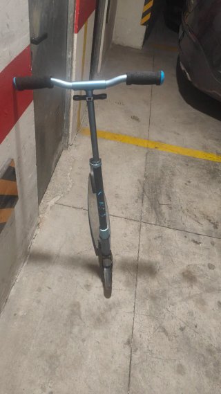 Patinete Oxelo Azul y Gris