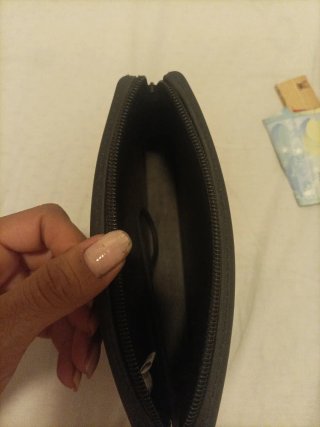 Monedero de silicona en Negro/Azul