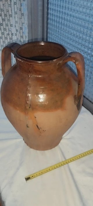 Tinaja de Barro con Dos Asas