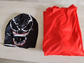 Túnica roja unisex capucha adultos