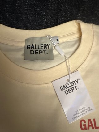 Camiseta Gallery Dept. Color Crema y Talla M