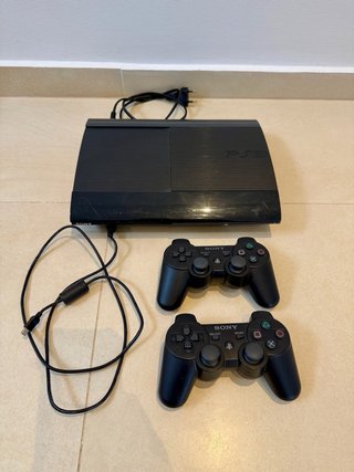 Consola PS3 Super Slim Special + 2 Mandos