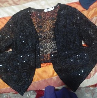 Bolero Negro con Lentejuelas