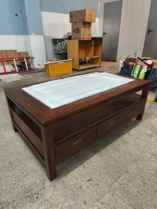 Mesa de Centro Colonial de Madera