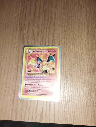Carta Pokémon Charizard 1ª Edición
