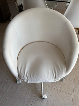Silla de escritorio blanca