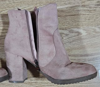 Botines piel vuelta rosa palo talla 40