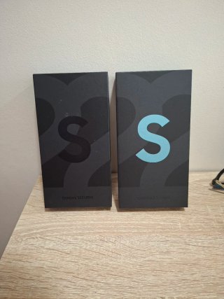 2 Scatole Samsung Galaxy S22 Ultra