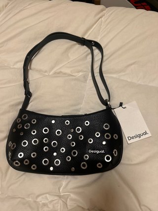 Bolso Desigual Negro con Aros