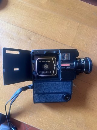 Cámara Súper 8 Sankyo MF-303 con estuche