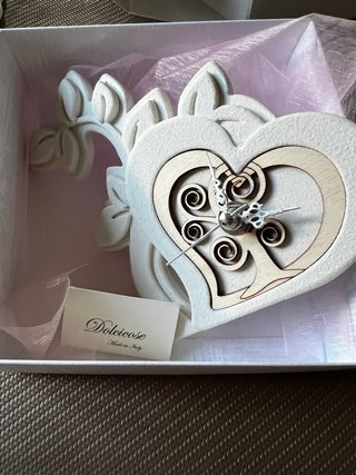 Orologio da tavolo a forma di cuore