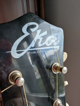 REBAJA TEMPORAL! Guitarra Acústica Vintage Eko