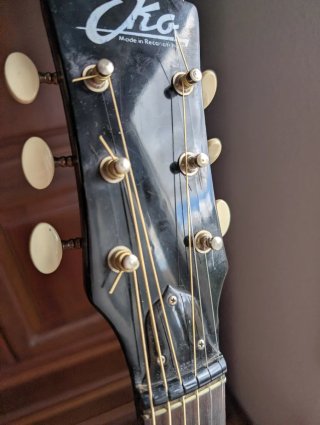 REBAJA TEMPORAL! Guitarra Acústica Vintage Eko