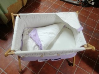 Minicuna con Ruedas