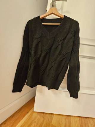 Jersey de lana trenzado gris