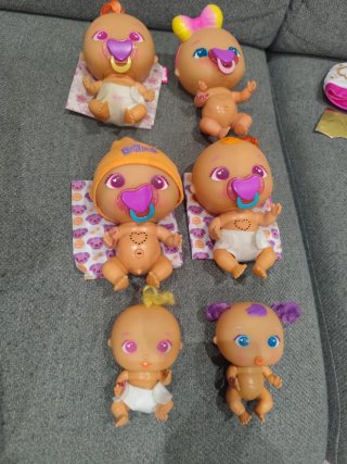 Lote de 6 muñecas Bellies