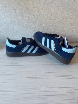 Adidas Spezial Azul Marino y Blanco