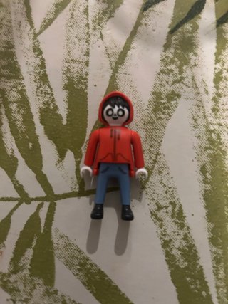 Figura Playmobil Kinder Disney - Miguel