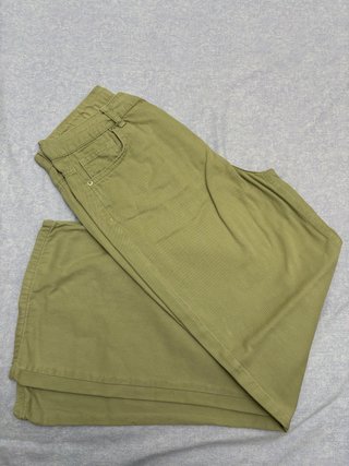 Pantalón verde