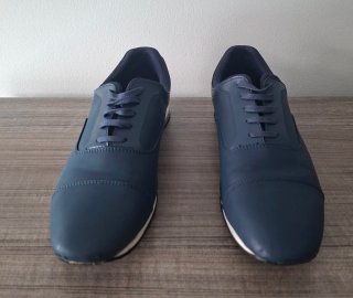Zapatos de chico azul marino