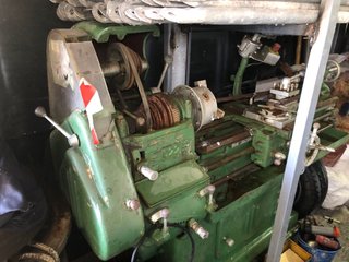 Torno industrial de sobremesa