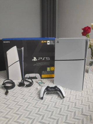 PlayStation 5 Slim Digital 1TB