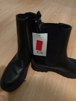 Botas Negras C&A