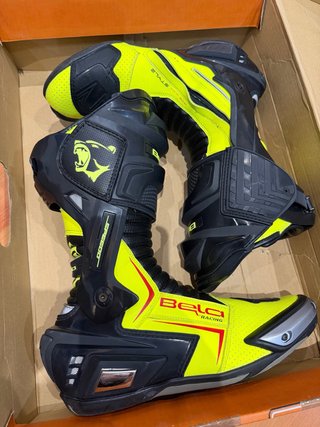 Botas de Moto Bela Racing. NUEVAS 2 Usos.