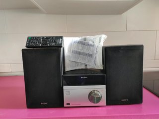 Minicadena Sony con Altavoces