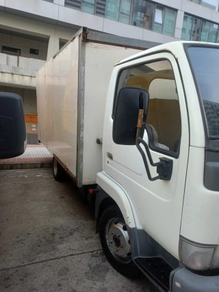 Nissan Cabstar 2004