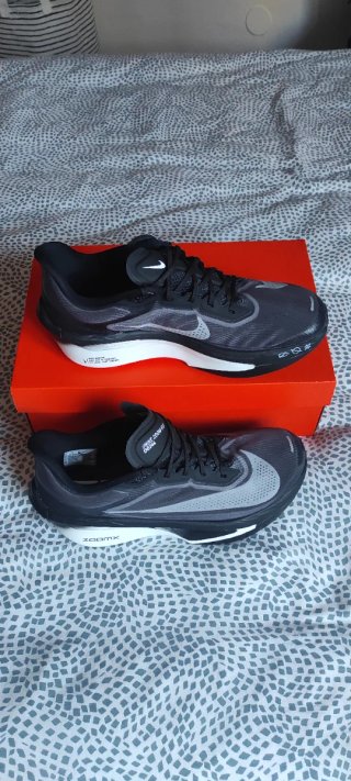 Nike Zoom Fly 6 Negro/Gris