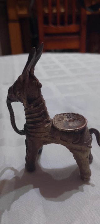 Figura de Burrito Antiguo de Bronce difícil de