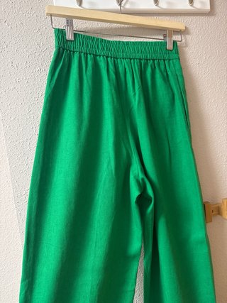 Pantalón verde campana talla S