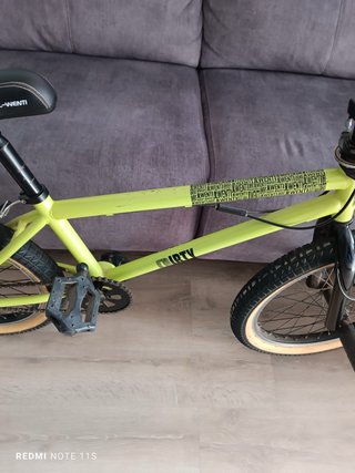 Bicicleta BMX Verde