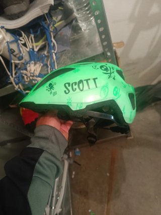 Casco SCOTT infantil verde pirata