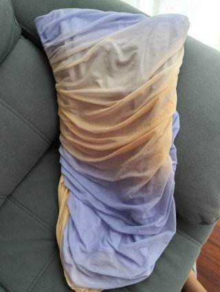 Vestido corto Zara, talla XL pero talla pequeño.