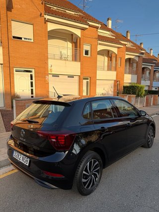 Volkswagen Polo 2023 – ¡Impecable y Muy Equipado!