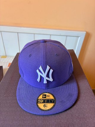 Gorra New Era Morada 59FIFTY NY Yankees
