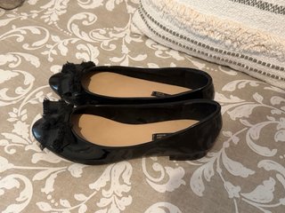 Zapatos Negros Sfera con Lazo