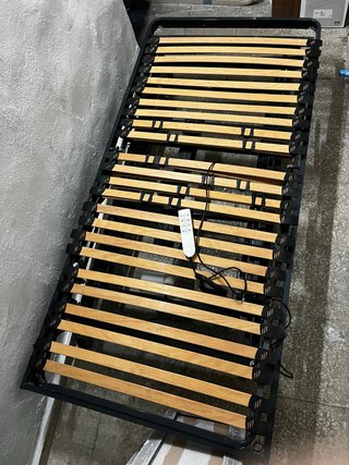 Cama articulada y elevadora con colchón