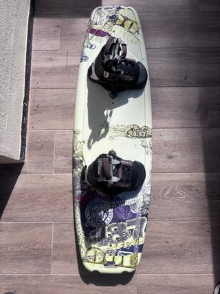Vendo tabla de wakeboard O’Brien Oasis de 137 cm,