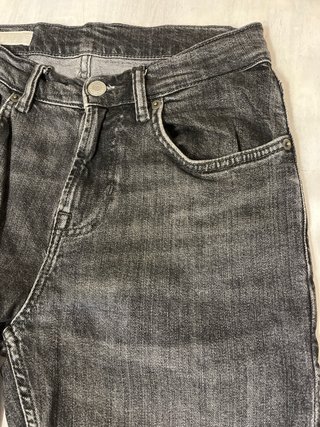 Pantalón vaquero negro Zara