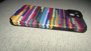 Funda iPhone 14 / 13 Diseño Tejido Zigzag