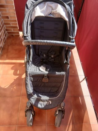 URGE! Silla de paseo Baby Jogger City Mini 3